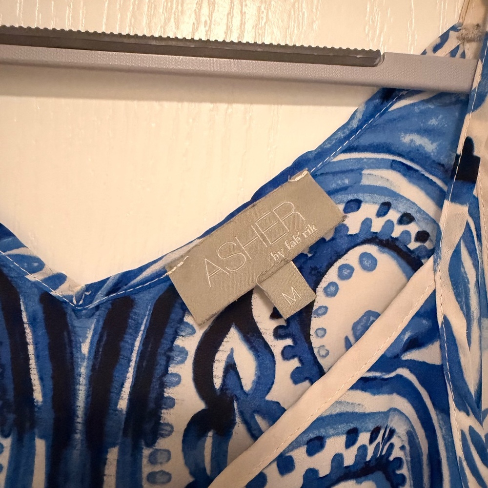 Patterned Tank Top - Picture 2 of 2